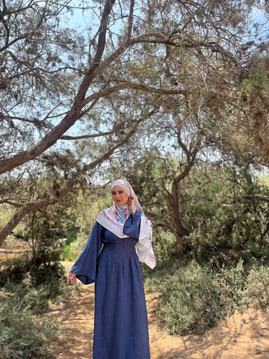 Bleu Abaya